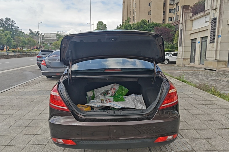 GEELY Emgrand 2016 car image #19