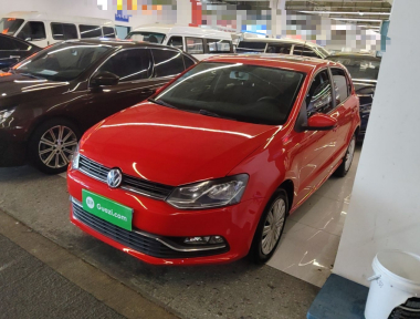 Volkswagen Polo 2016 car image 