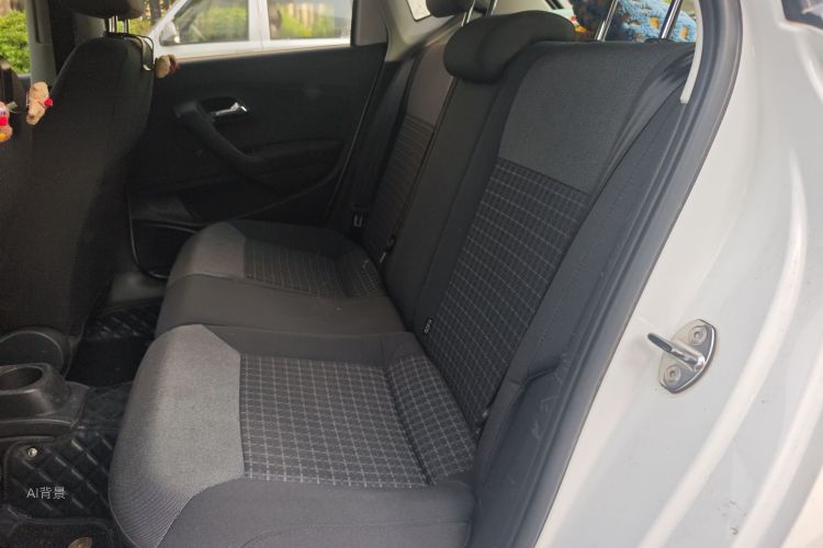 Volkswagen Polo 2018 imagem de carro #19