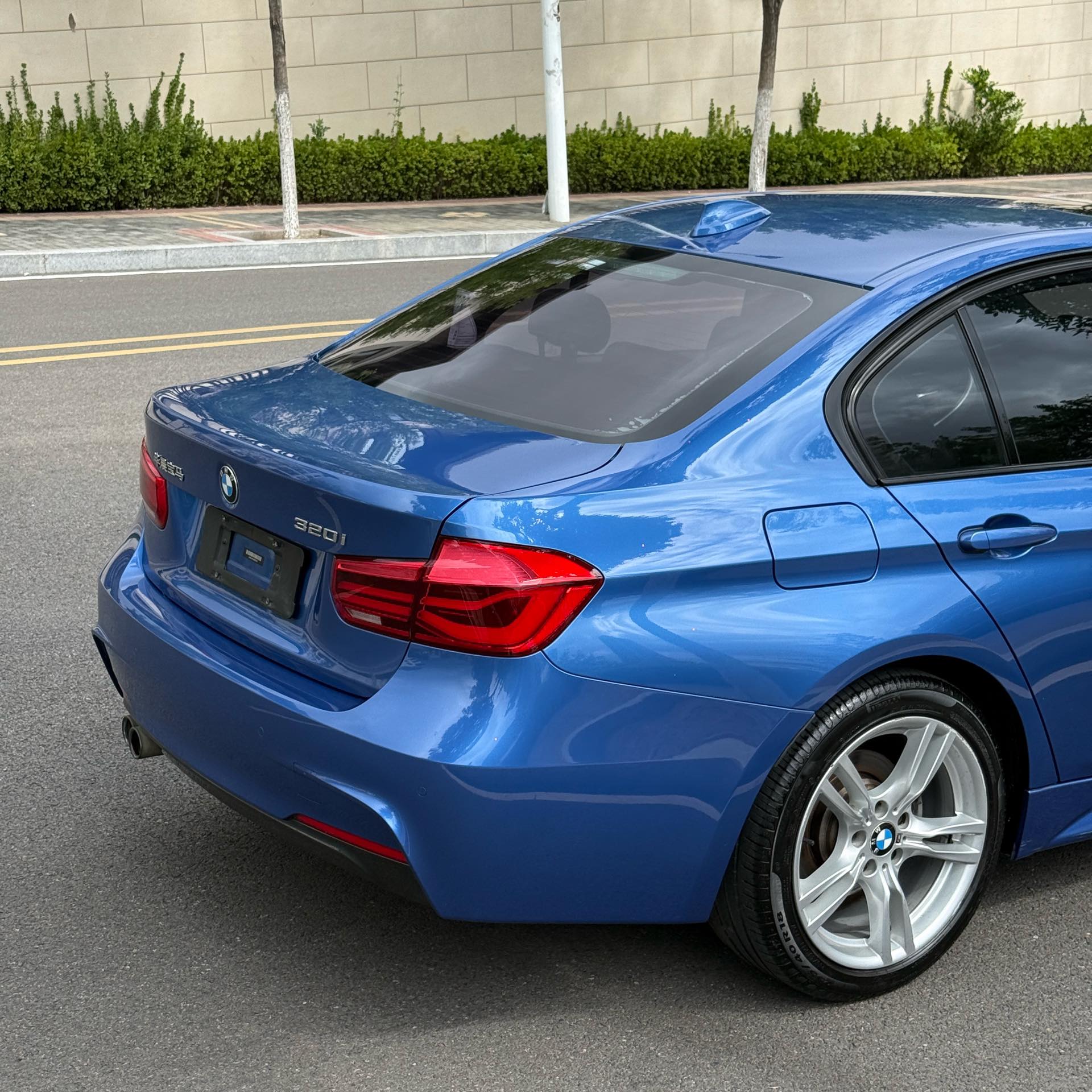 BMW 3 Series 2017 car image #5