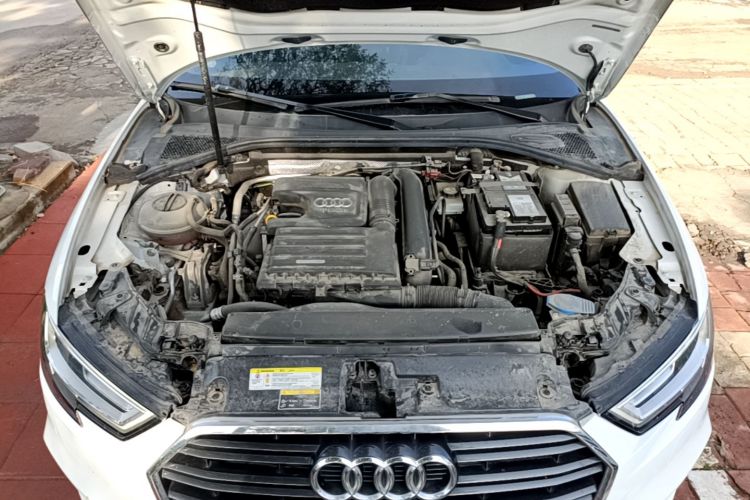 Audi A3 2019 car image #20