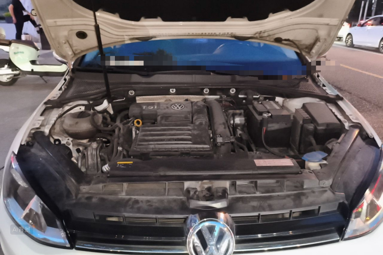 Volkswagen Golf 2015 car image #22