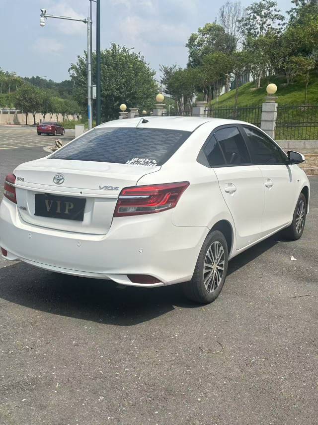 Toyota Vios 2018 #9 Toyota Vios 2018 car image #9