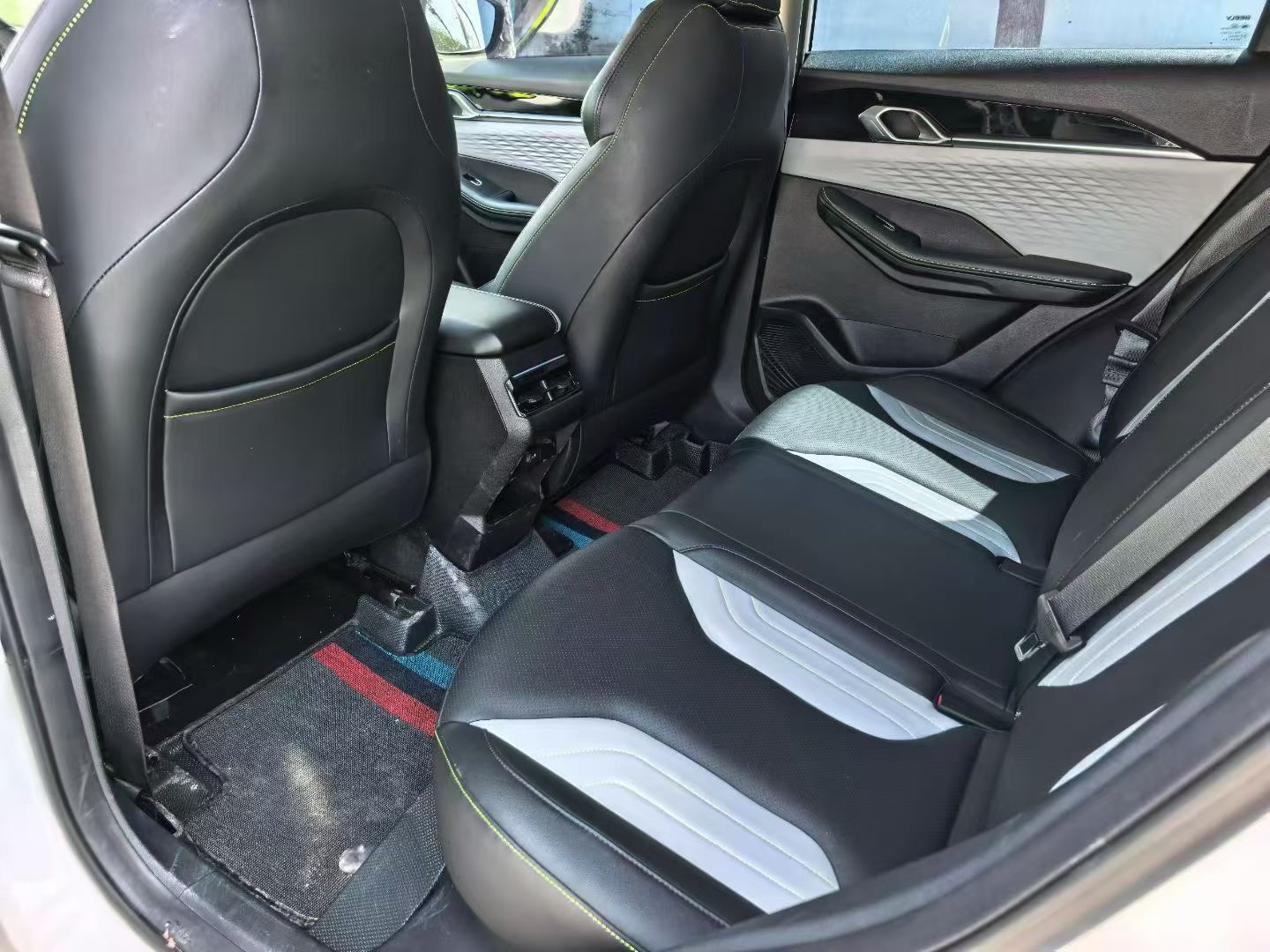 GEELY Coolray 2023 car image #5