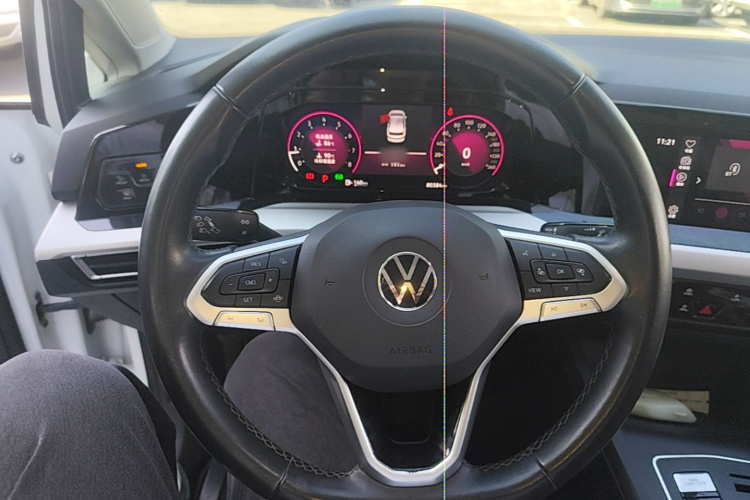 Volkswagen Golf 2022 #11 Volkswagen Golf 2022 car image #11