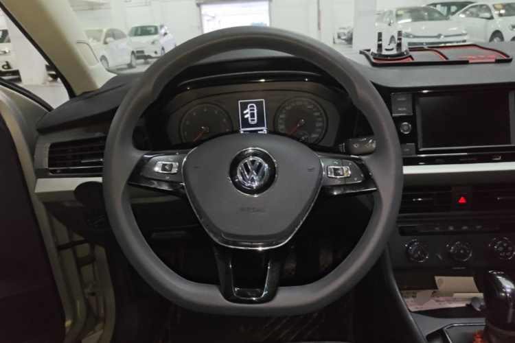 Volkswagen Lavida 2019 изображение автомобиля #11