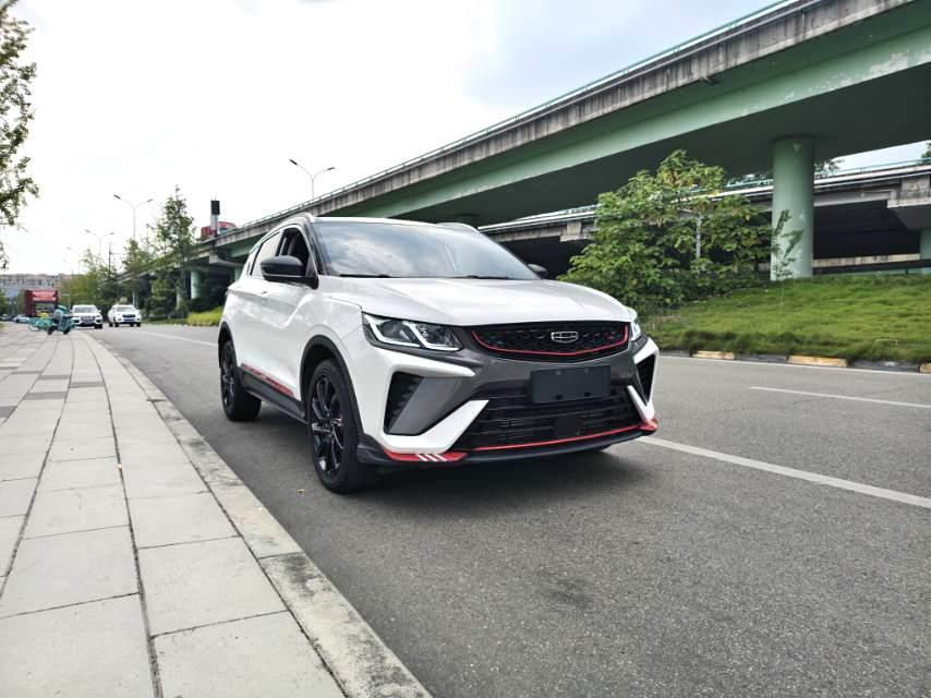 2022 immagine di auto #3