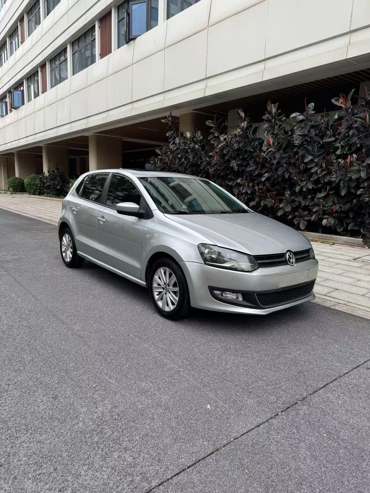 Volkswagen Polo 2013 car image #3