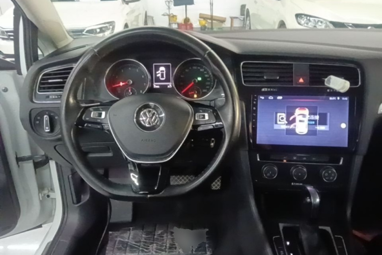 Volkswagen Golf 2018 #11 Volkswagen Golf 2018 car image #11