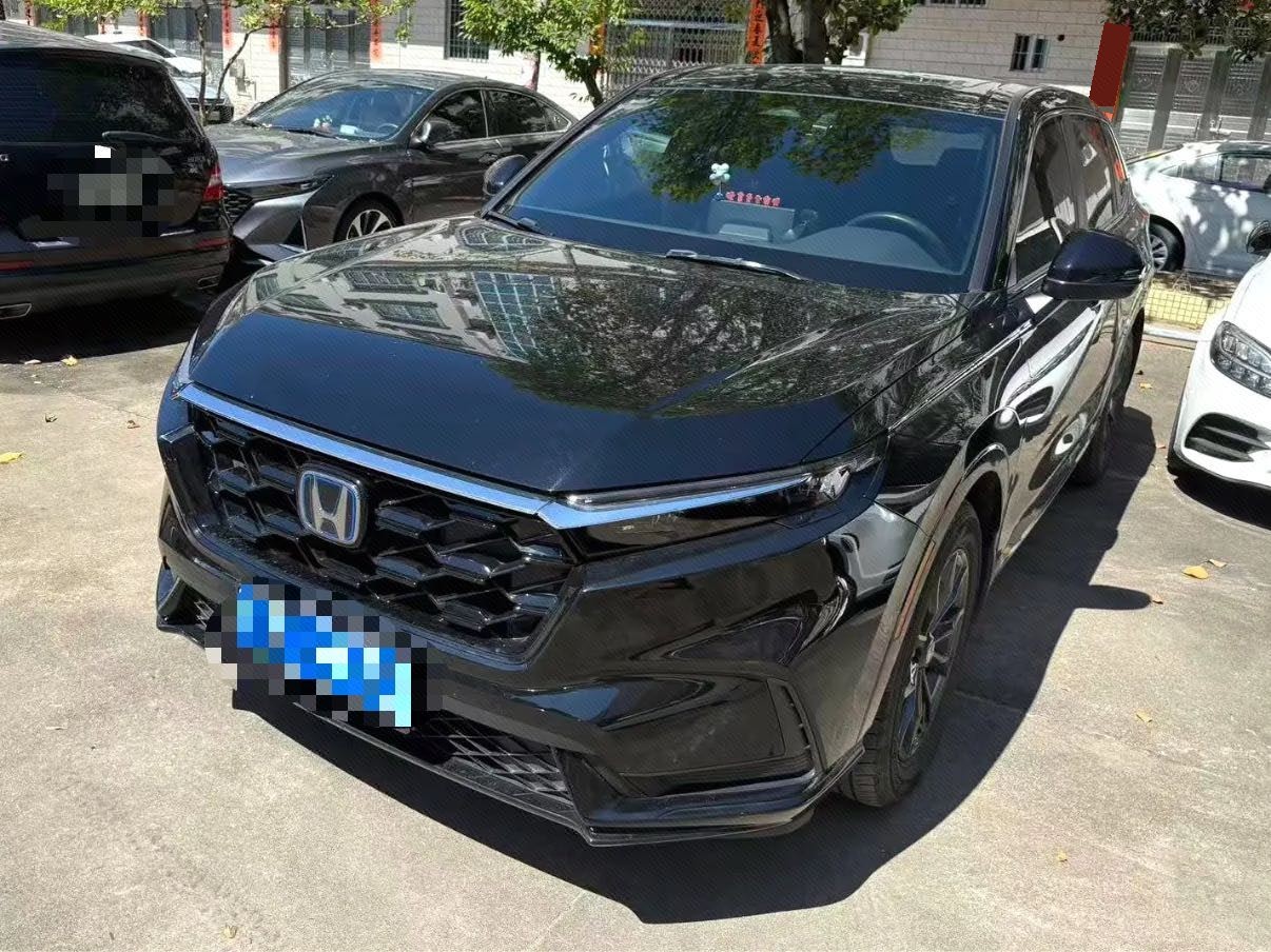 2024 2024 صورة سيارة