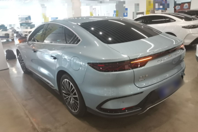 BYD Han 2024 car image #5