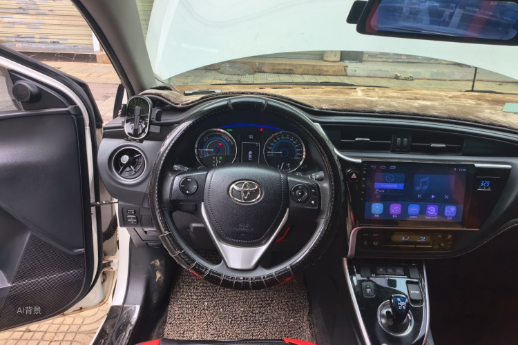 Toyota Corolla 2018 #12 Toyota Corolla 2018 car image #12