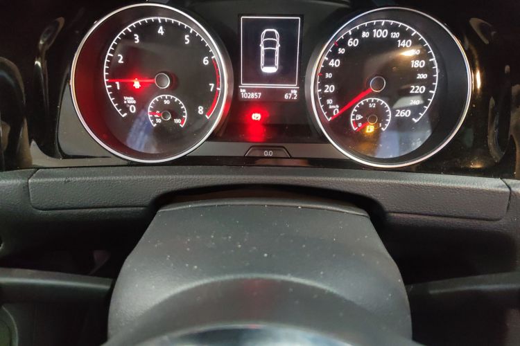 Volkswagen Golf 2018 immagine di auto #12