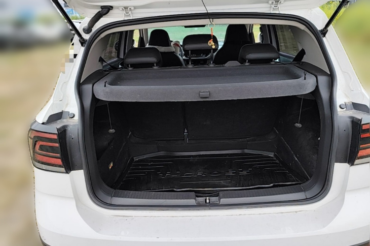 Volkswagen T-Cross 2020 car image #21