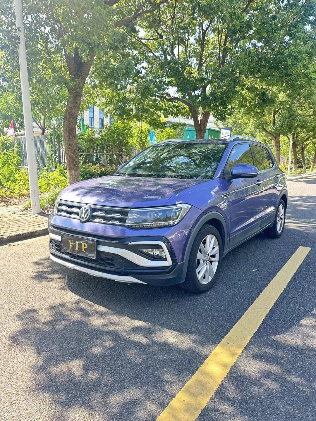 Volkswagen T-Cross 2020 car image 