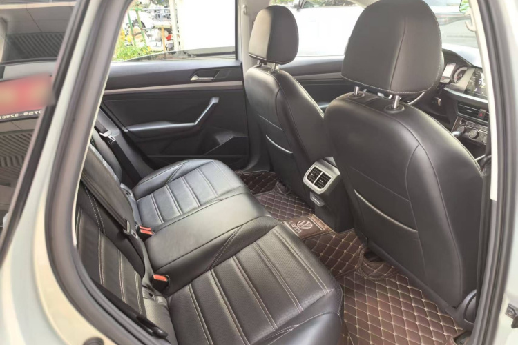 Volkswagen Lavida 2021 car image #14