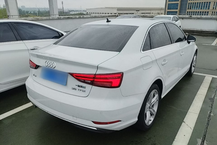Audi A3 2020 car image #7