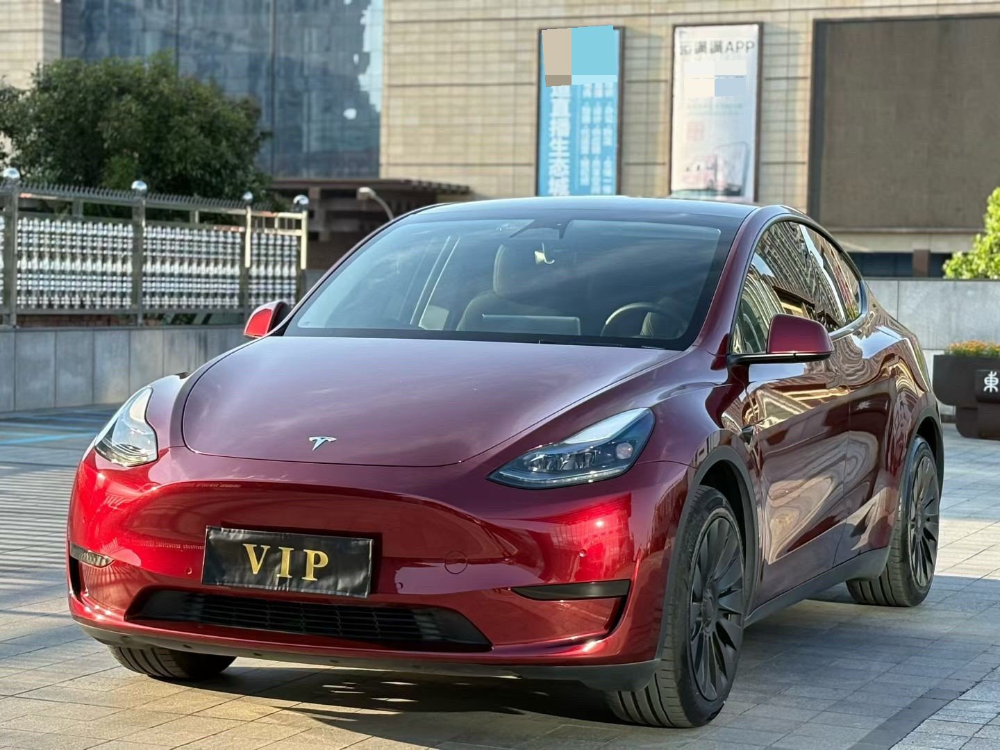 Tesla Model Y 2022 Tesla Model Y 2022 car image