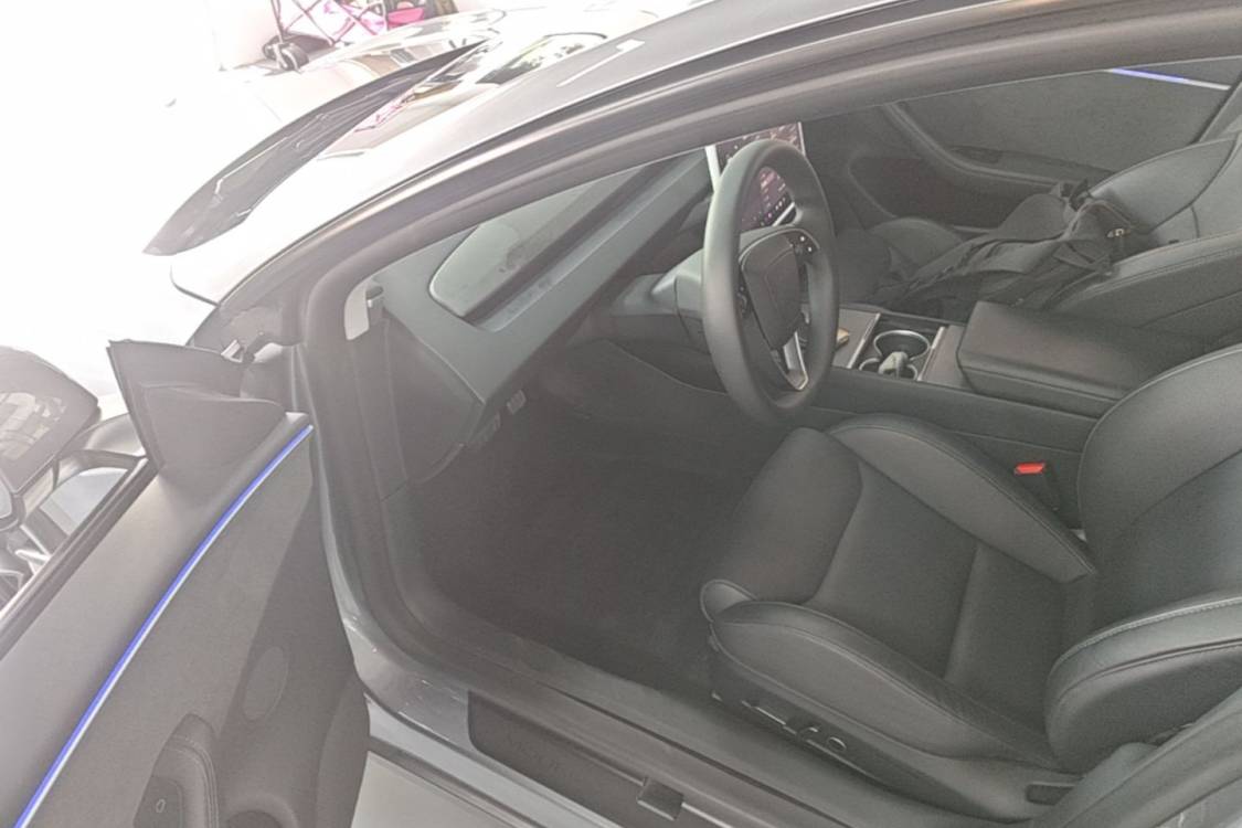 Tesla Model 3 2025 #17 Tesla Model 3 2025 car image #17