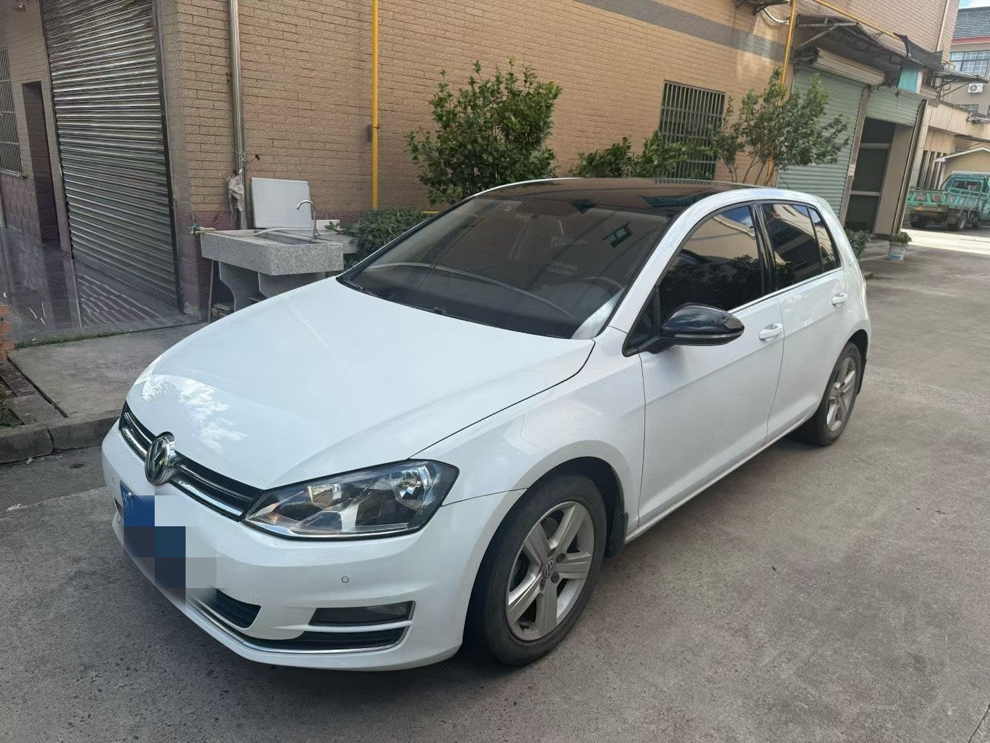 2017 car image 