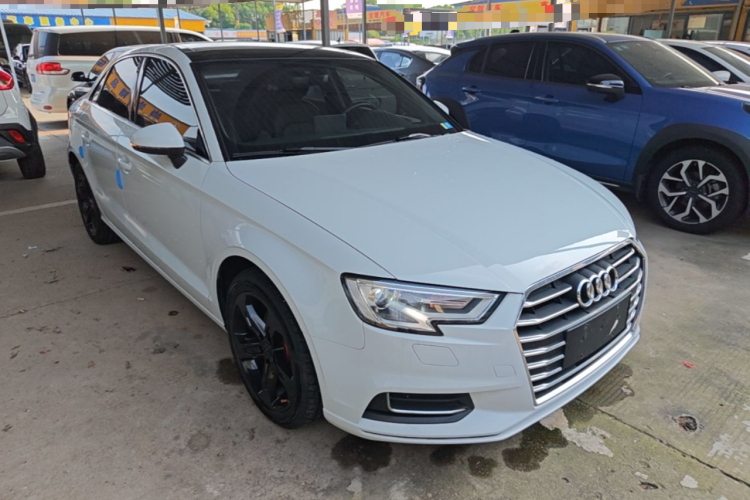 Audi A3 2020 immagine di auto #4