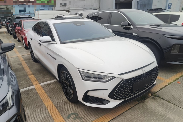 BYD Han 2022 car image #4