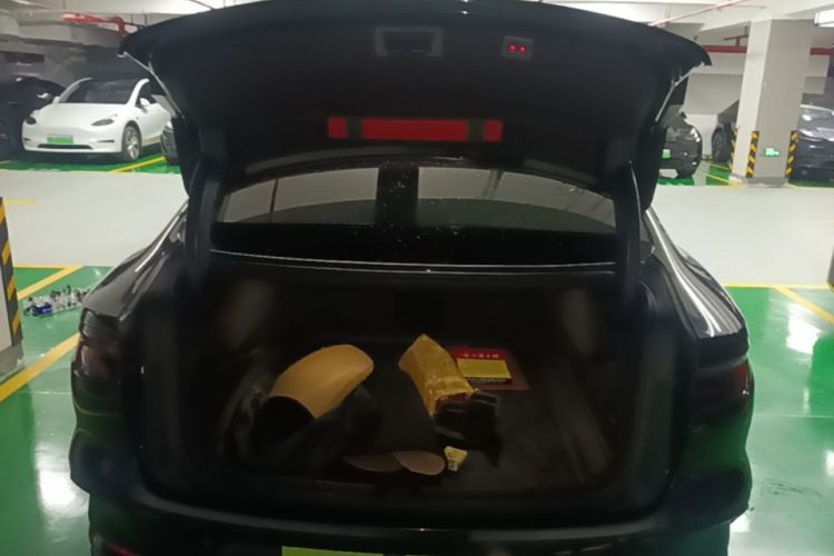 BYD Han 2022 car image #19