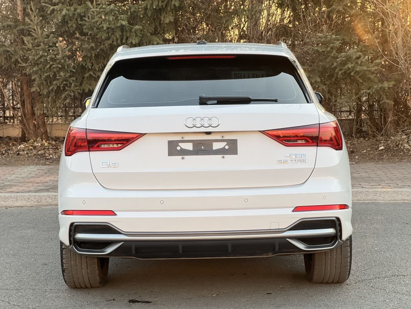 Audi Q3 2022 #5 Audi Q3 2022 car image #5