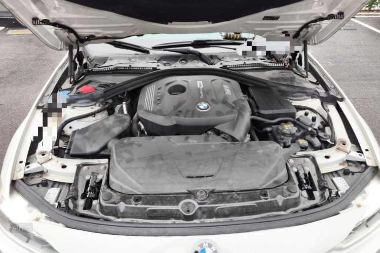 BMW 3 Series 2019 #22 BMW 3 Series 2019 صورة سيارة #22