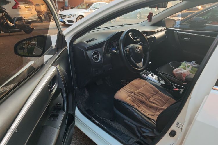 Toyota Corolla 2019 car image #18