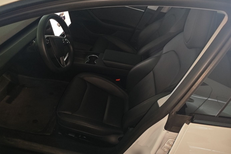 Tesla Model 3 2024 #15 Tesla Model 3 2024 car image #15
