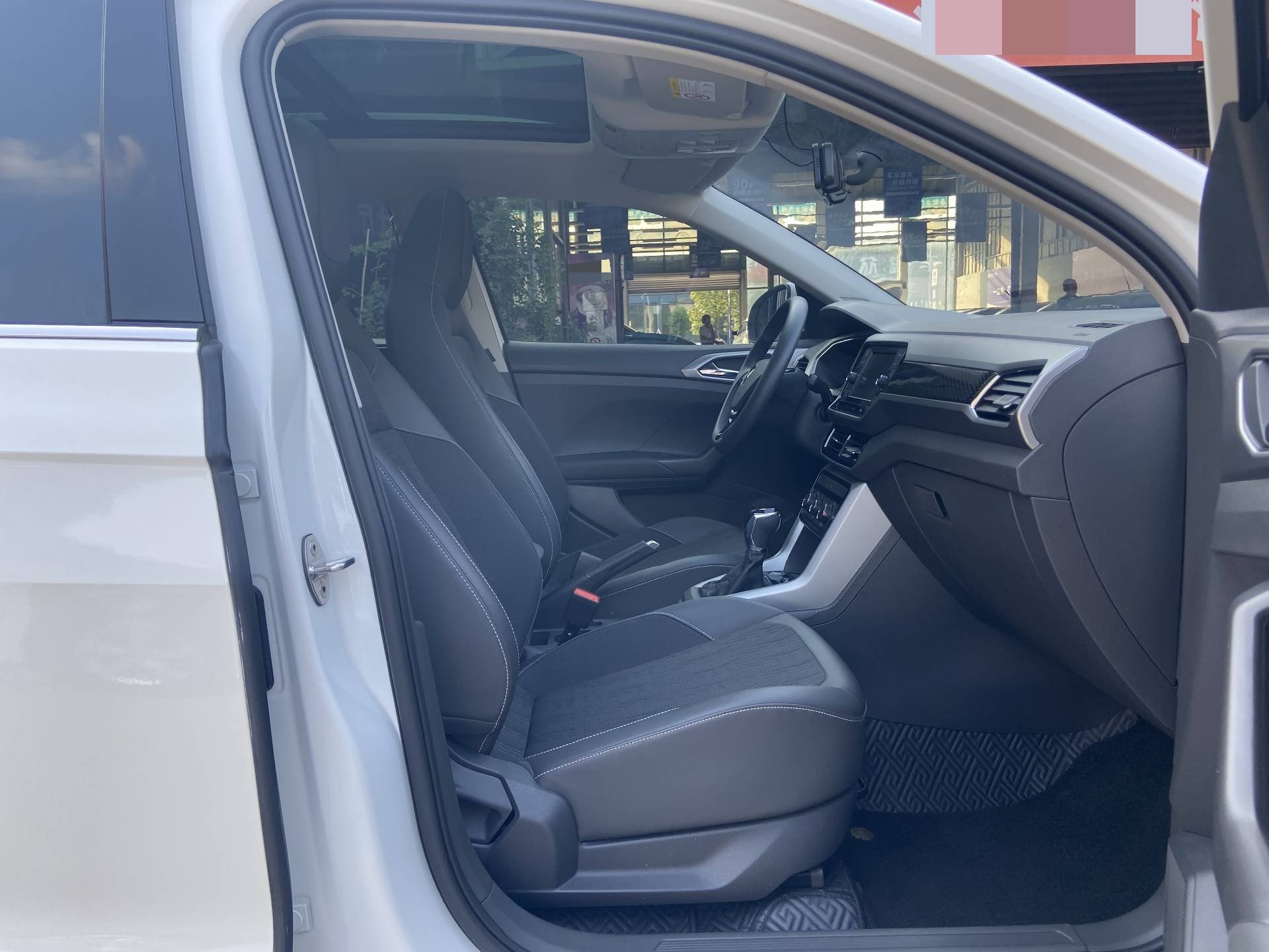 Volkswagen T-Cross 2020 imagem de carro #7