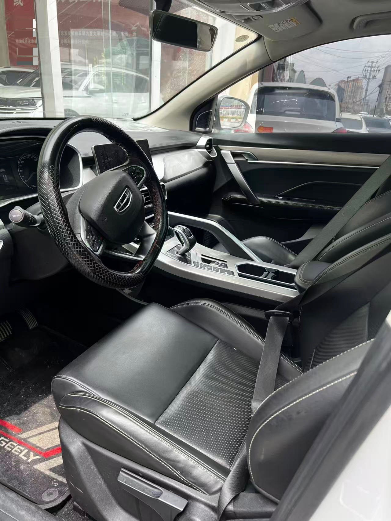 GEELY Coolray 2020 car image #5