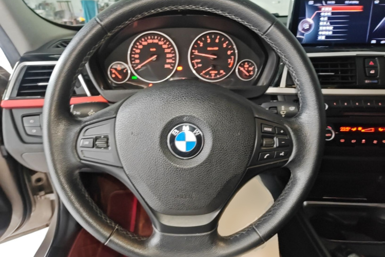 BMW 3 Series 2015 #15 BMW 3 Series 2015 car image #15