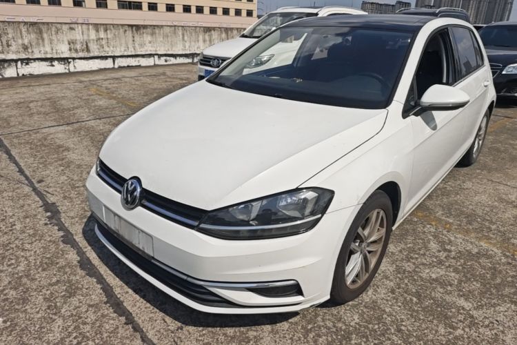 Volkswagen Golf 2018 изображение автомобиля #2