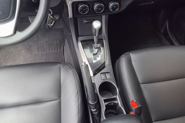 Toyota Corolla 2017 #14 Toyota Corolla 2017 immagine di auto #14