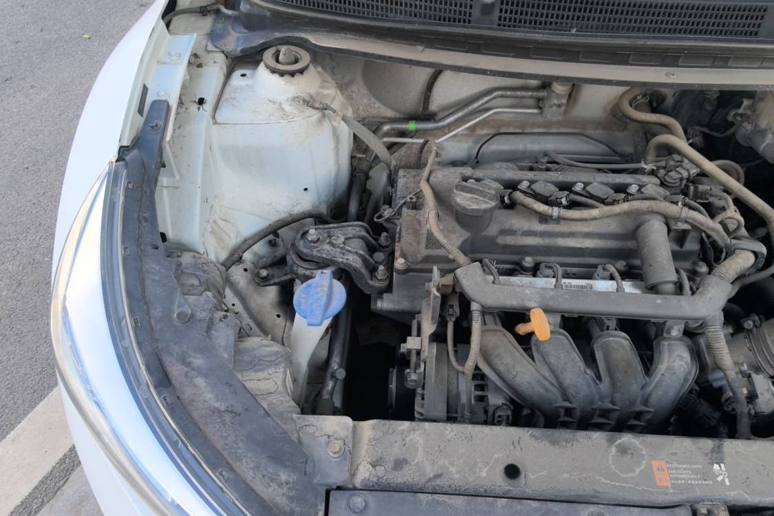 Kia KX1 2019 car image #11