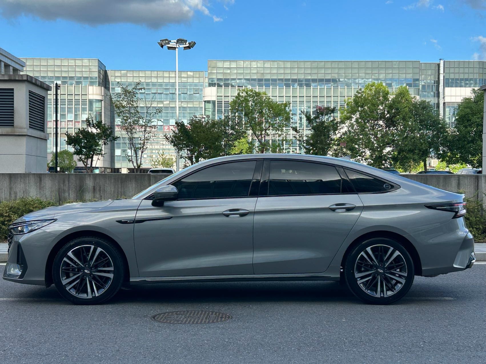 Chery Arrizo 8 2024 image de voiture #3