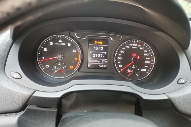 Audi Q3 2014 #14 Audi Q3 2014 car image #14
