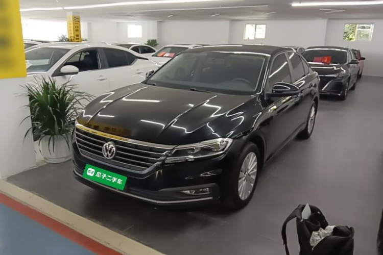 Volkswagen Lavida 2019 #2 Volkswagen Lavida 2019 car image #2