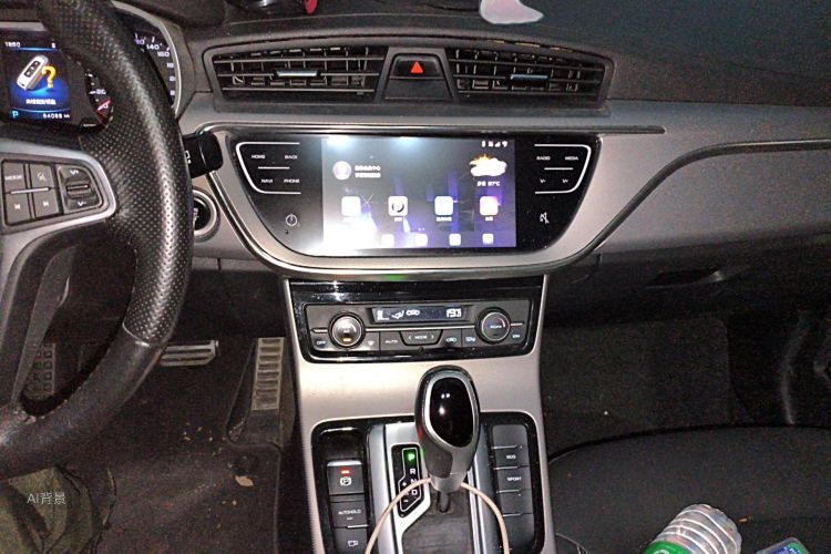 GEELY Emgrand GS 2018 car image #15
