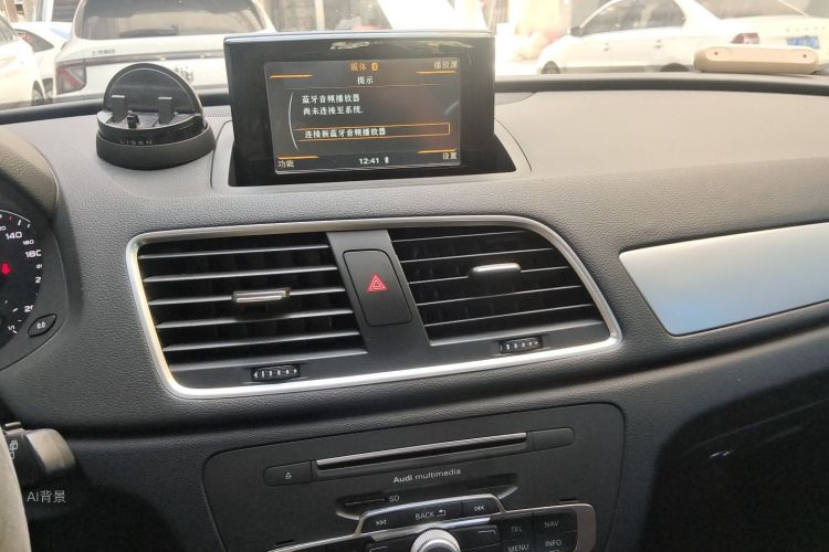 Audi Q3 2017 #15 Audi Q3 2017 car image #15