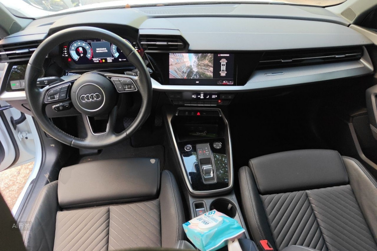 Audi A3 2022 صورة سيارة #11