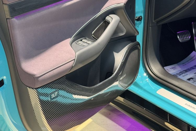 MI SU7 2025 car image #15