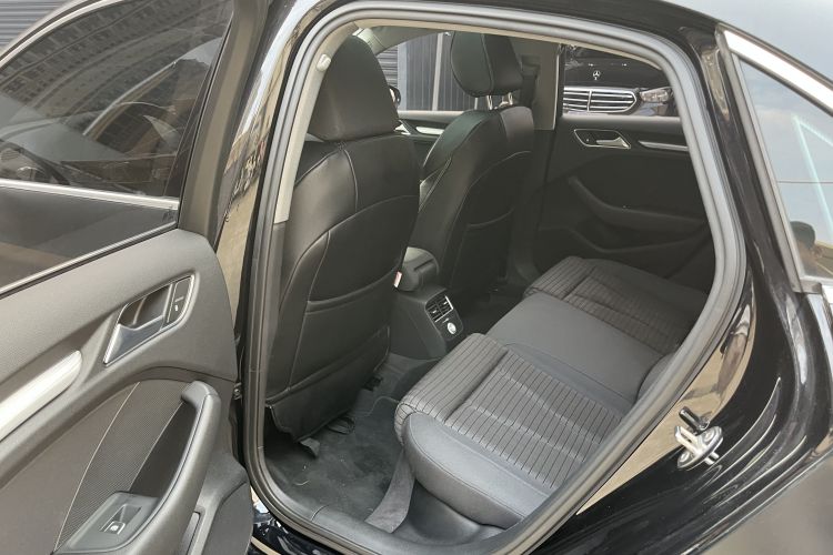 Audi A3 2019 imagem de carro #16