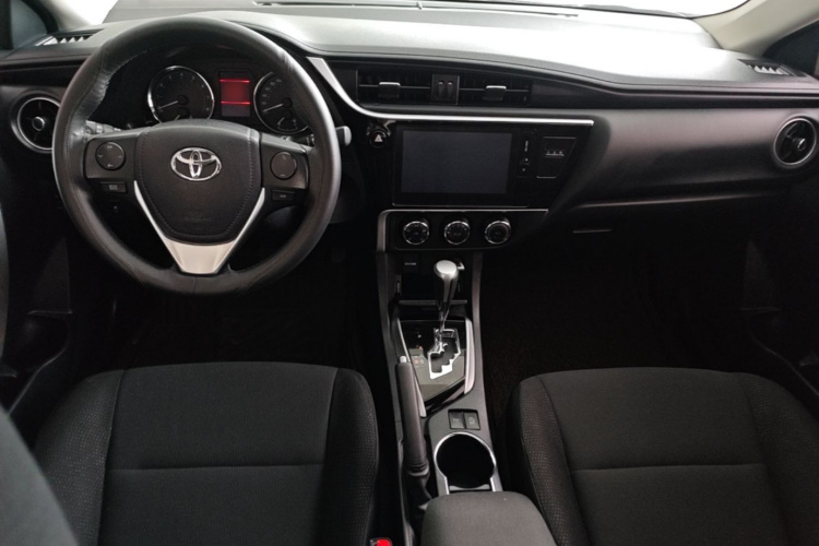 Toyota Corolla 2018 car image #10