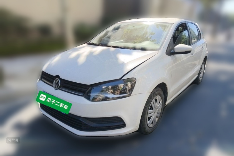 Volkswagen Polo 2019 car image #2