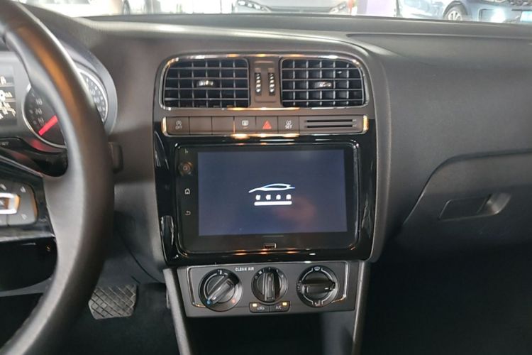 Volkswagen Polo 2018 #19 Volkswagen Polo 2018 car image #19