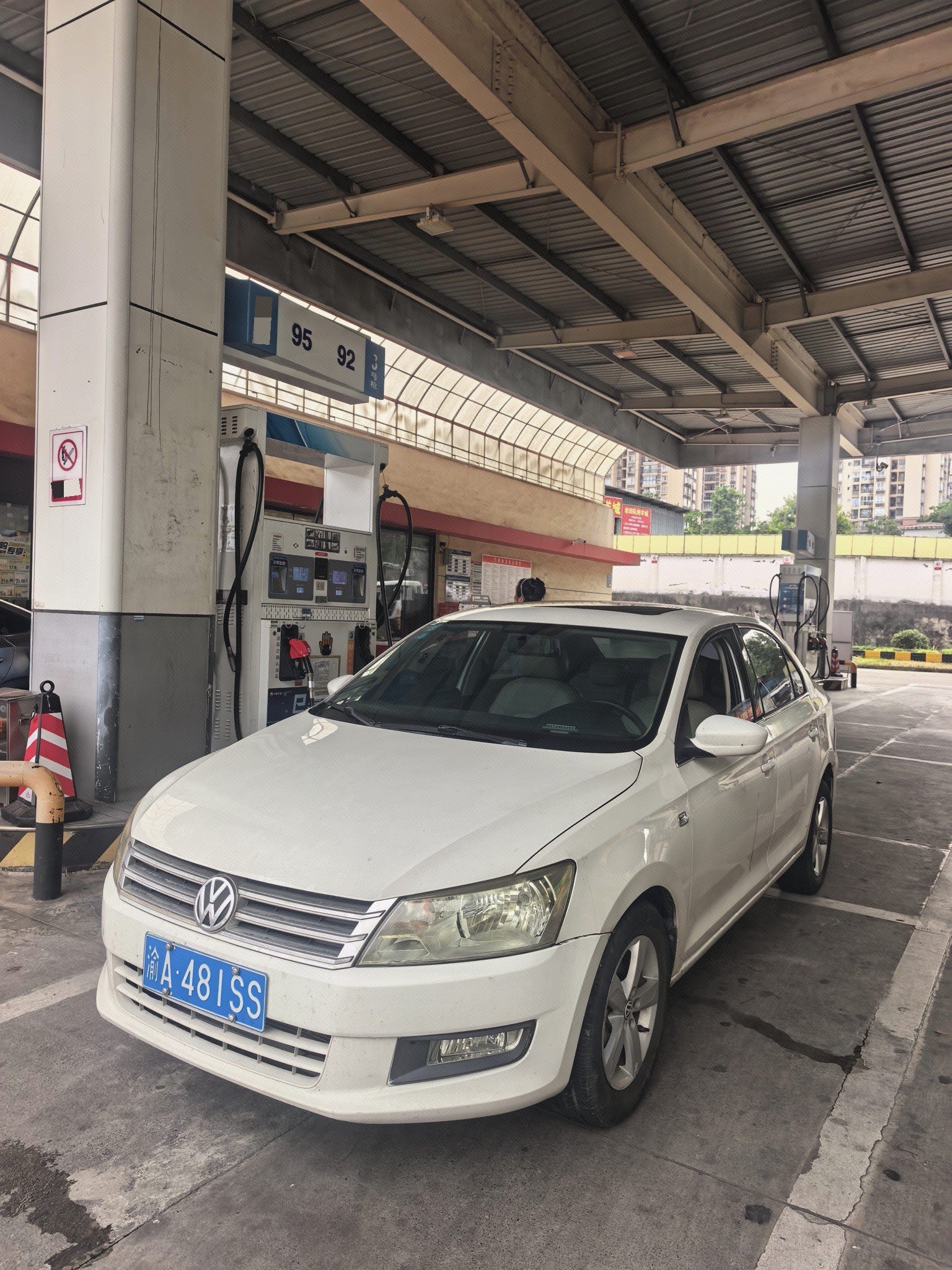 2014 2014 car image