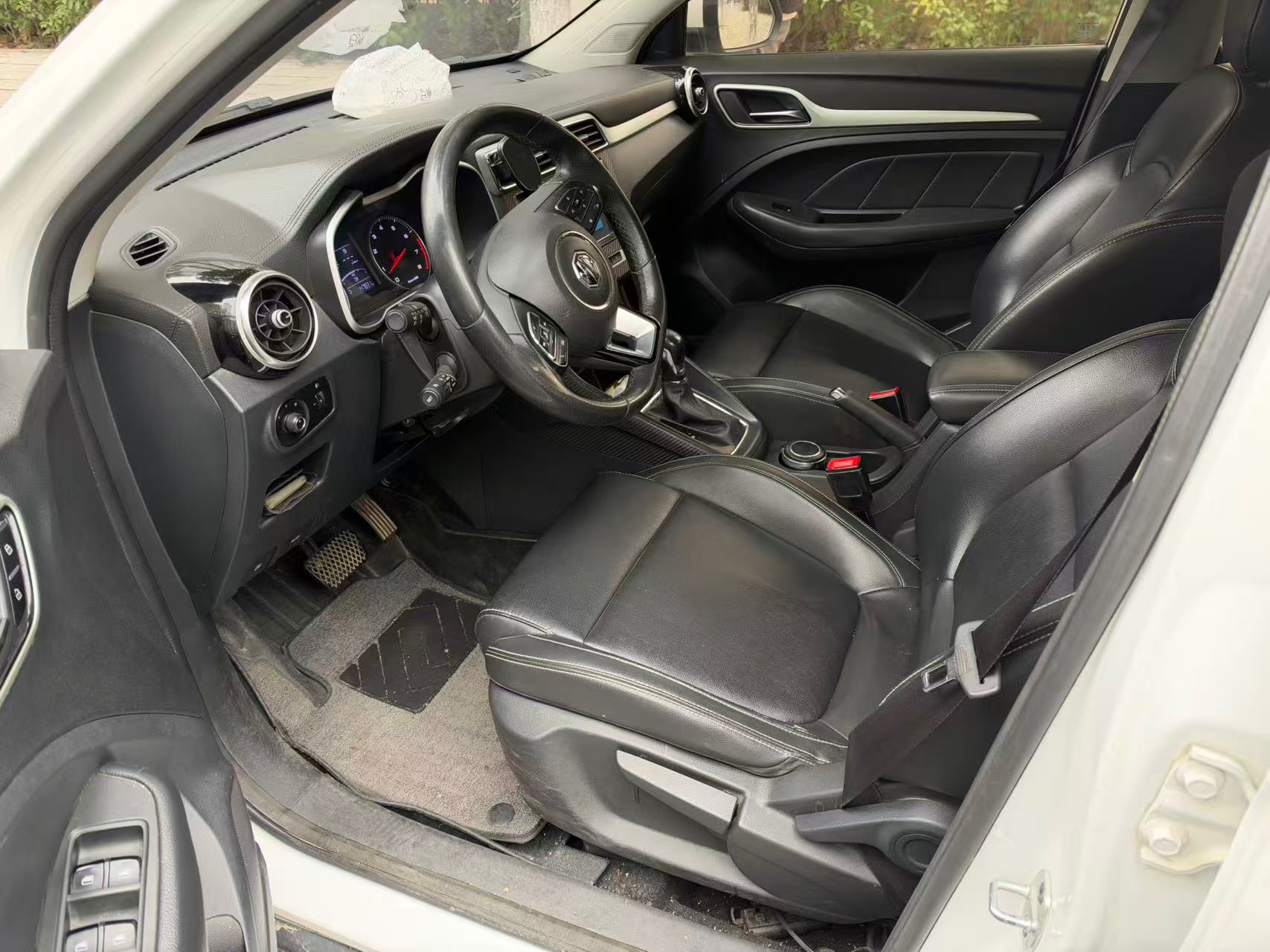 MG ZS 2018 car image #4